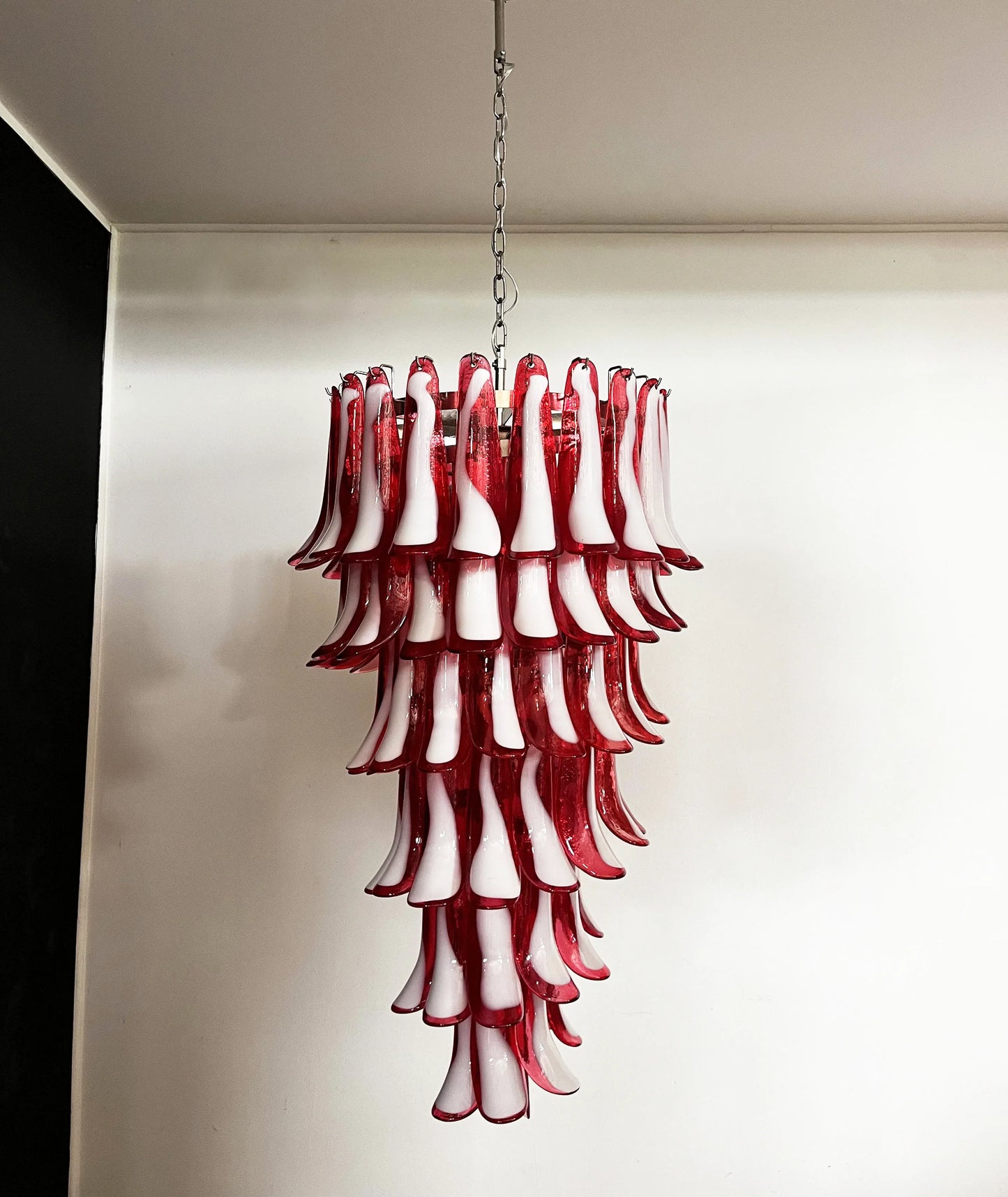 Petals Spiral Murano Red Chandelier