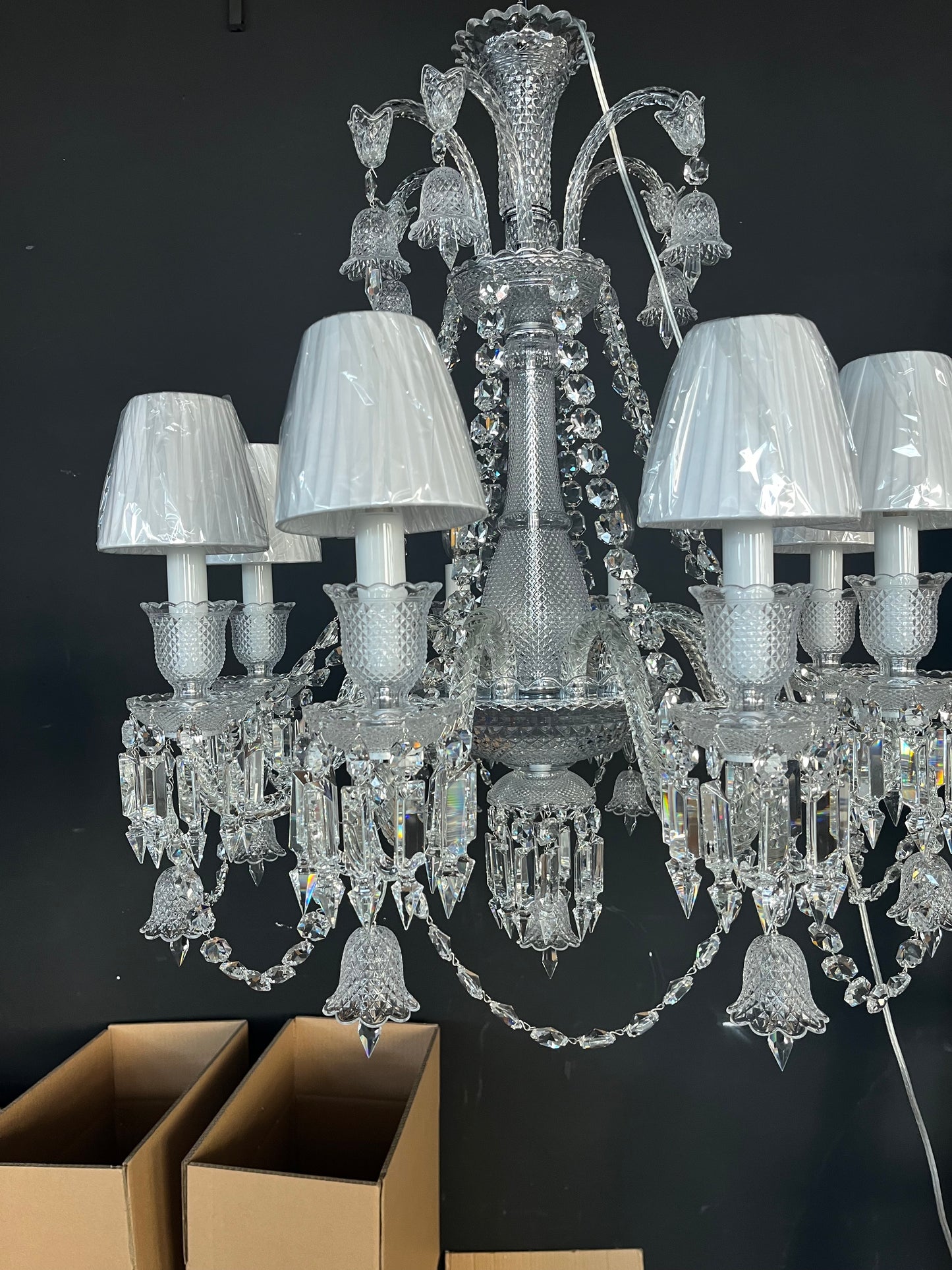8 lights Baccarat Zenith Chandelier