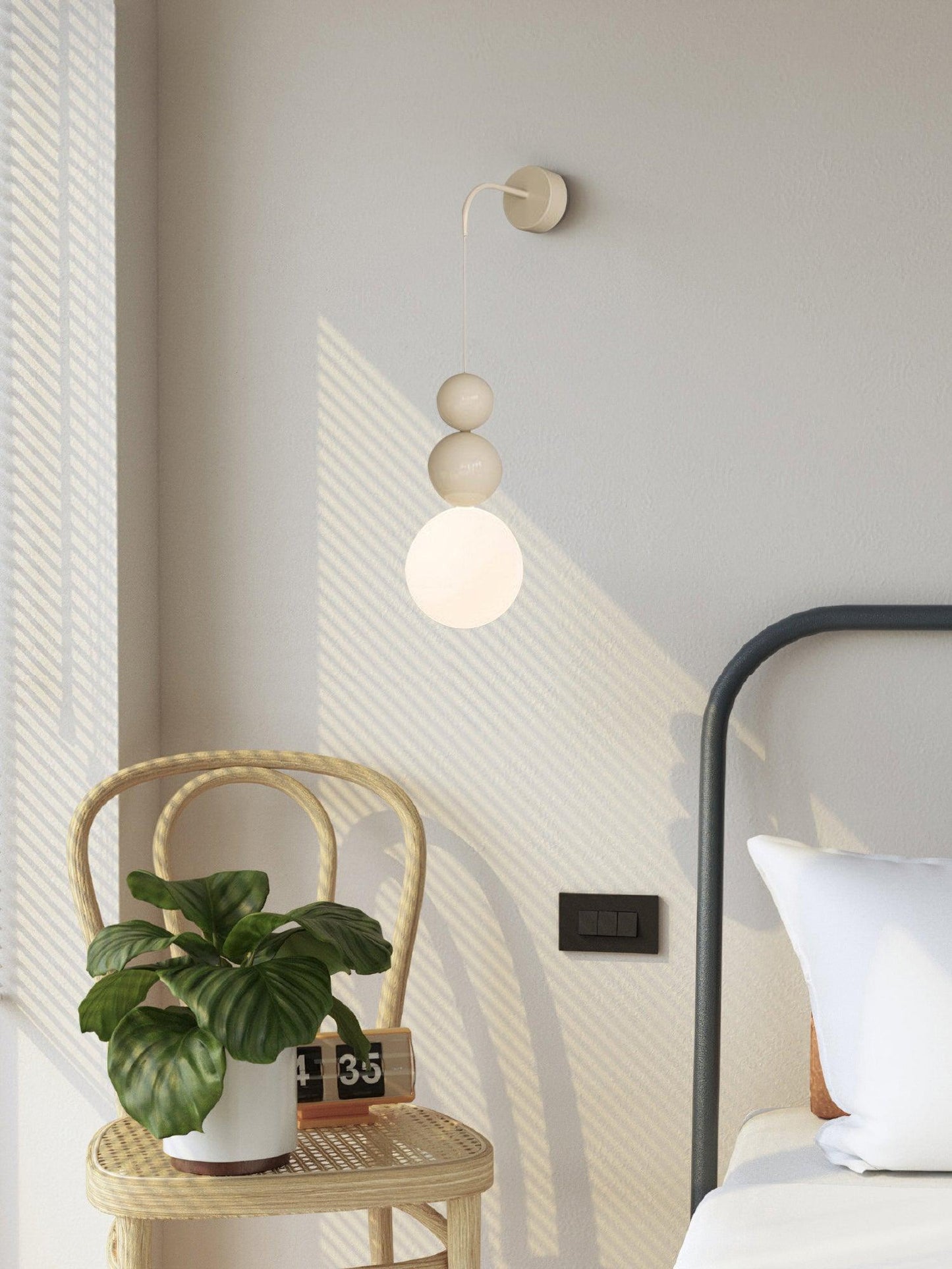 Acrylic Three Ball Wall Lamp