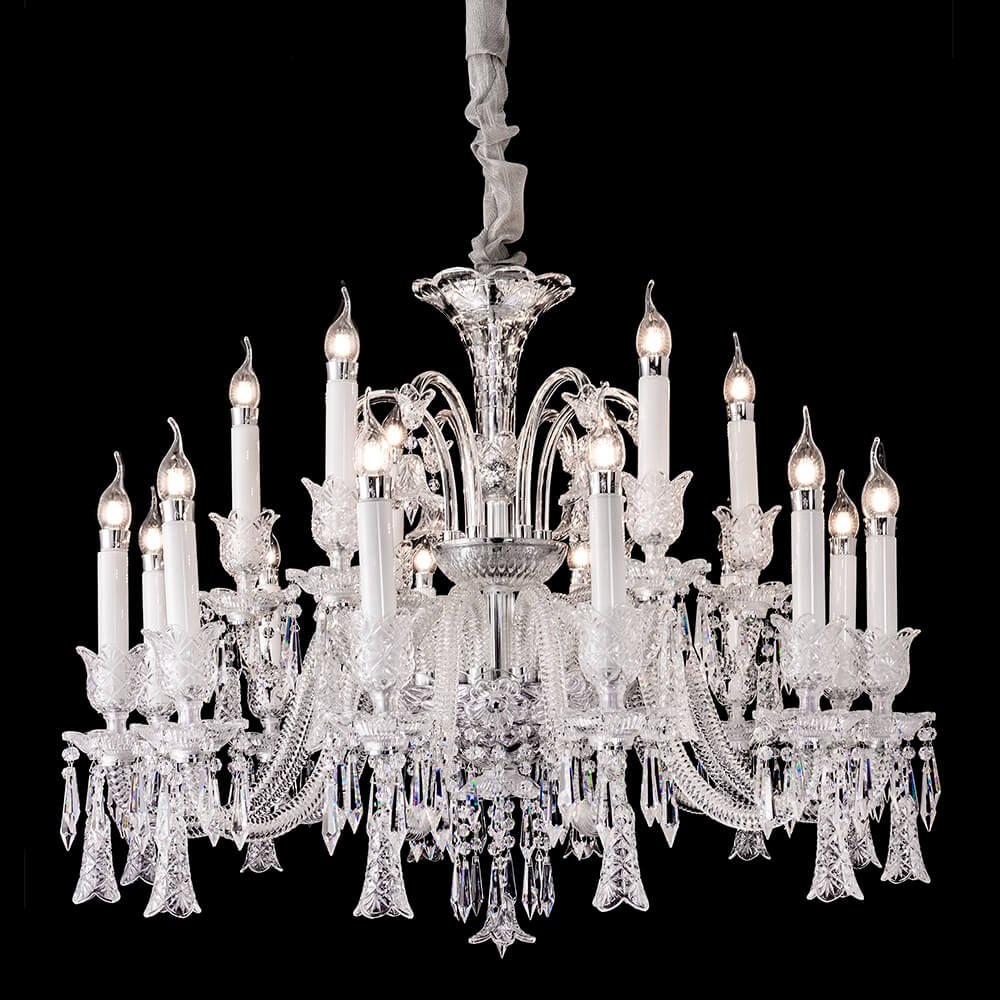 8/18 Lights Baccarat Museum Chandelier