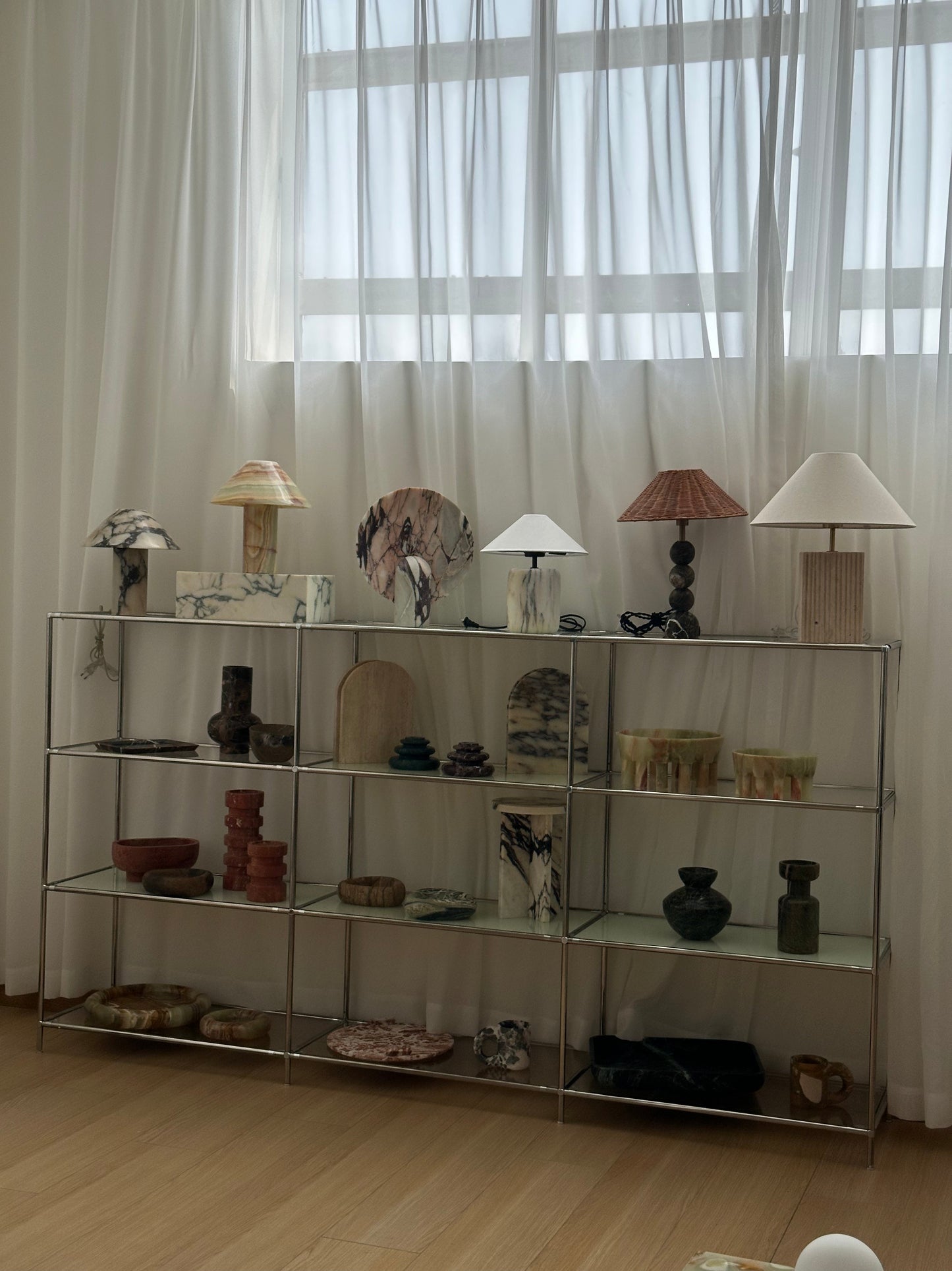 Surface Table Lamp