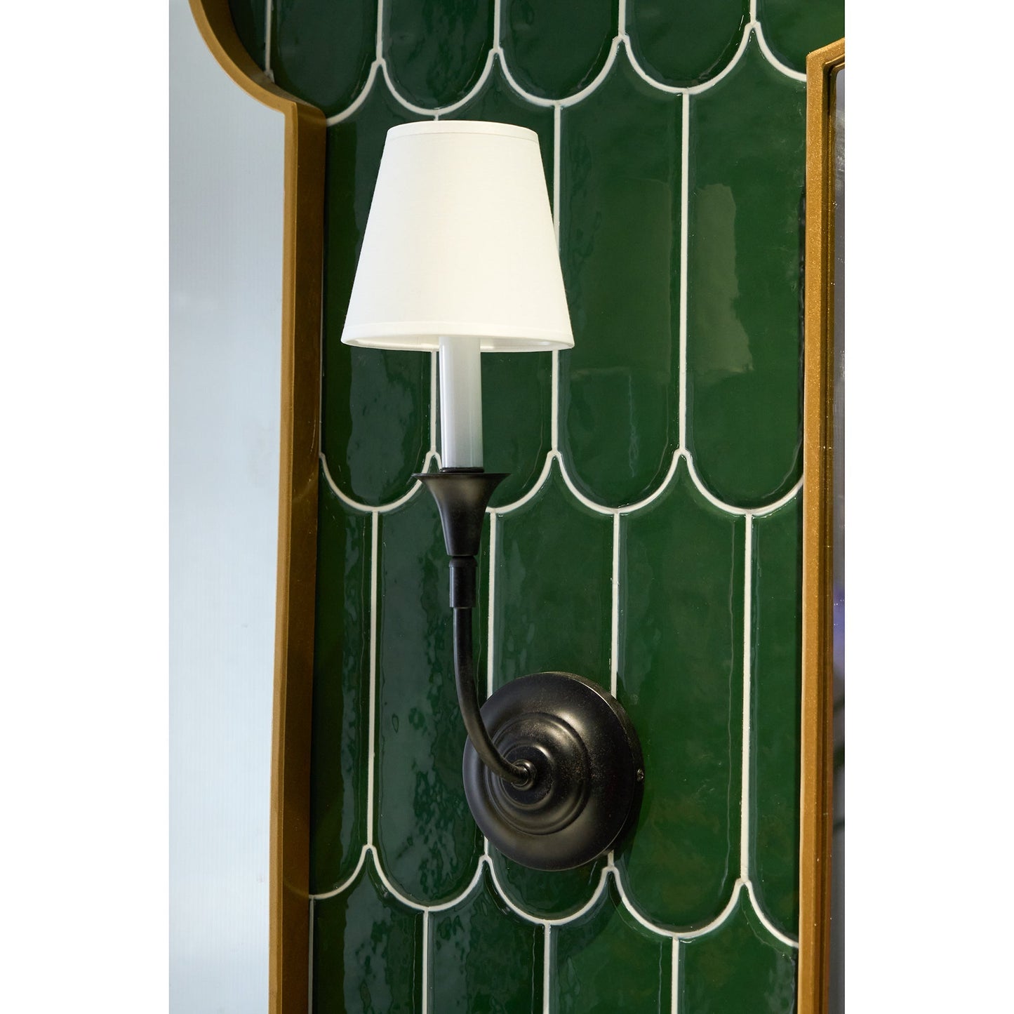 Brody Wall Lamp